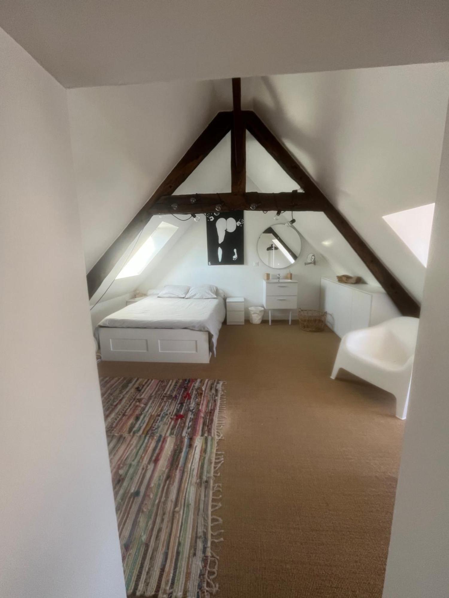 Granville Chambre D Hote Maison Renovee Charme Екстериор снимка